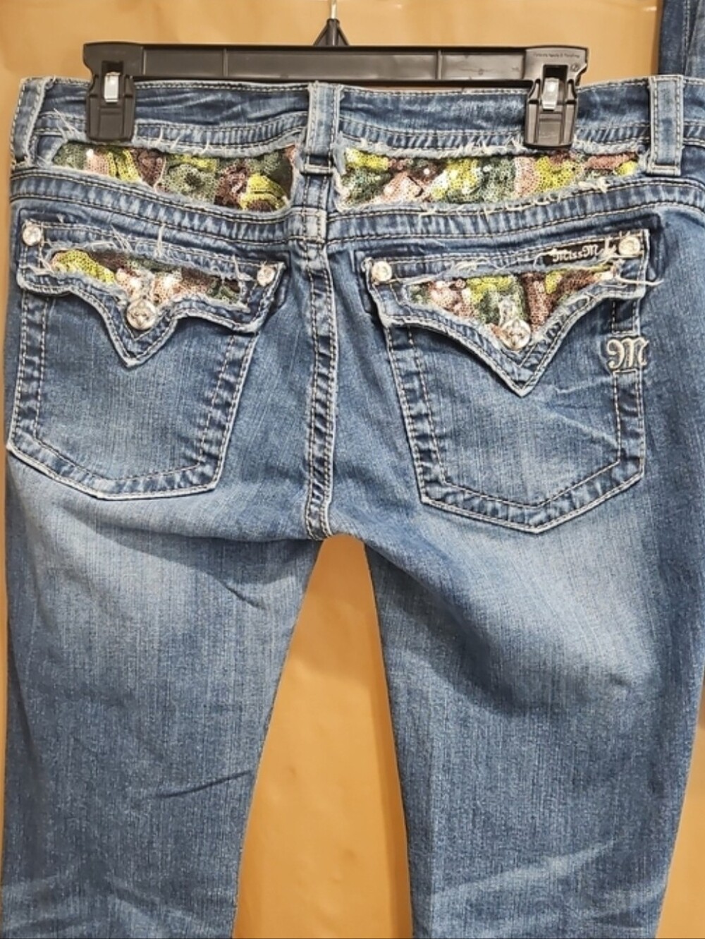Miss Me Blue Bootcut Jeans with Sequin Floral Pocket Accents 32" Inseam - Picture 1 of 7